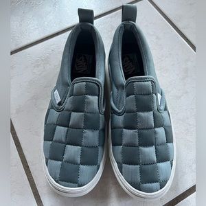 Vans kids quilted slip on shoes